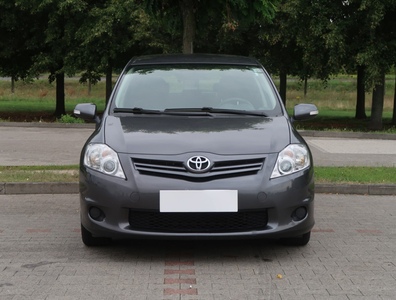 Toyota Auris 2013 1.3 Dual VVT