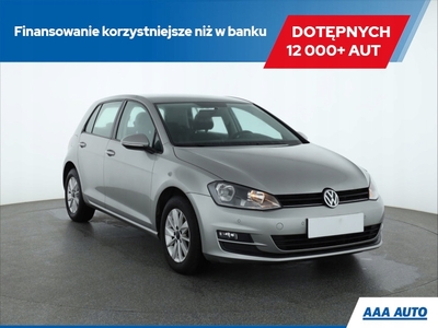 Volkswagen Golf VII Hatchback 3d 1.2 TSI 85KM 2014