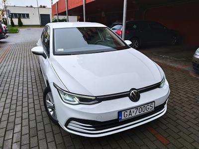 VW Golf 8 rej. 2021 rok, polski salon, 1 właściciel