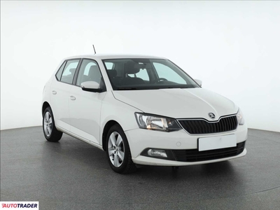 Skoda Fabia 1.4 103 KM 2017r. (Piaseczno)