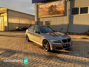 BMW 3 Seria 320i