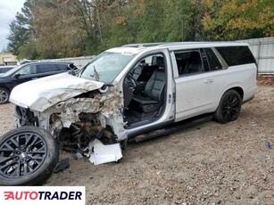 Cadillac Escalade 6.0 benzyna 2023r. (KNIGHTDALE)