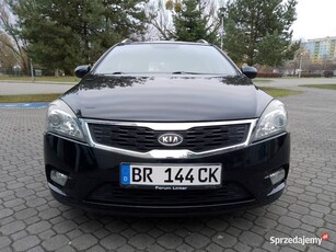 Kia Ceed 1.4 B, Klimatronik, Navi, Grzane Fotele, 145tys.km, Oryginalny lak