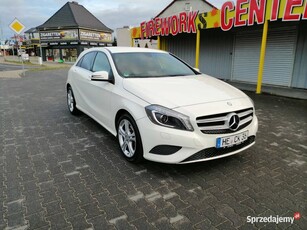 Mercedes A180 1.6 benzyna 103 000 km przebiegu, pełna dokumentacja