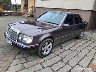 Mercedes Benz w124 2.5D