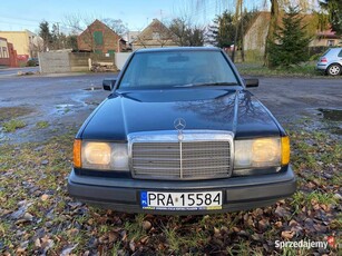 Mercedes W124