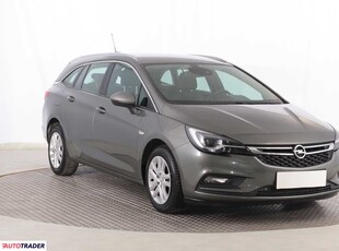 Opel Astra 1.6 108 KM 2017r. (Piaseczno)