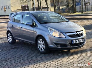 Opel Corsa D 1.4 benzyna 5 drzwi OC na rok