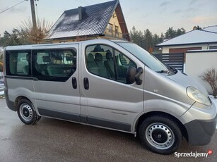 RENAULT TRAFIC 2.0 DCI Stan bardzo dobry