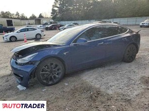 Tesla Model 3 benzyna 2020r. (KNIGHTDALE)