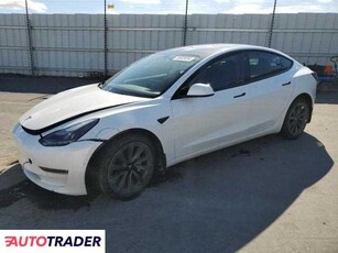 Tesla Model 3 benzyna 2022r. (ANTELOPE)