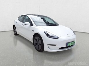 TESLA MODEL 3 sedan (limuzyna)