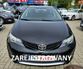 Toyota Auris II niski przebieg, czysty zadbany