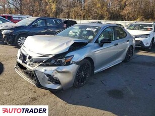 Toyota Camry 2.0 hybrydowy 2022r. (GLASSBORO)