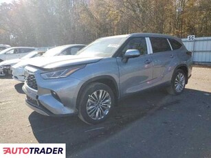 Toyota Highlander 2.0 benzyna 2024r. (GLASSBORO)