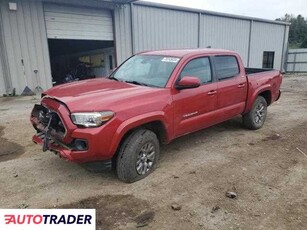 Toyota Tacoma 3.0 benzyna 2018r. (GRENADA)