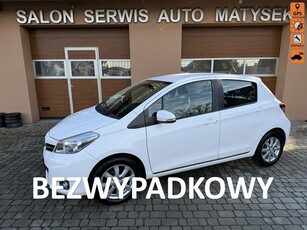 Toyota Yaris III 1,33 99KM Klima Navi Kamera