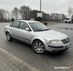 Volkswagen Passat 2.0 + gaz 2001r