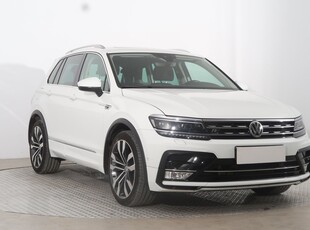 Volkswagen Tiguan , Salon Polska, Serwis ASO, DSG, Navi, Klimatronic, Tempomat,