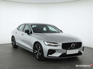 Volvo S60 B4