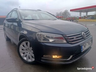 VW passat B7 1.6 TDI blue motion 2011 r bogato wyposażony