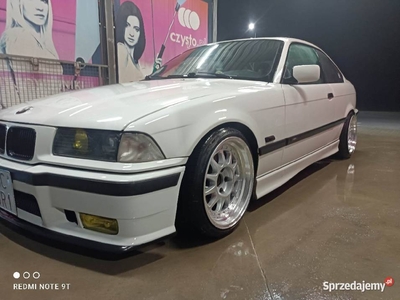 BMW E36. Coupe 328i