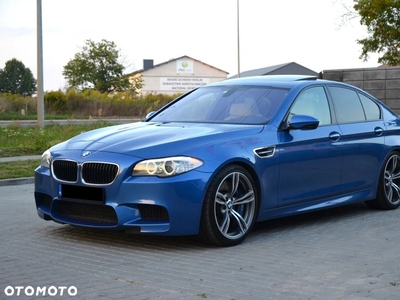 BMW M5 Standard