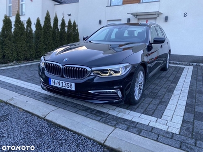 BMW Seria 5 520d Touring Luxury Line