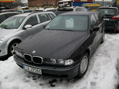 BMW SERIA 5 IV (E39) z gazem