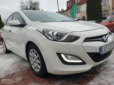 Hyundai i30 II 1.4 Benzyna. Zarejestrowany w Polsce. Zadbany. Bogate Wyposażenie.