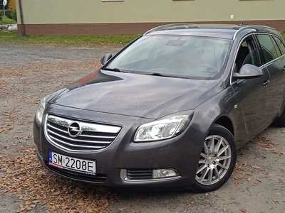 Opel Insignia I Sports Tourer 2.0 CDTI ECOTEC 160KM 2011