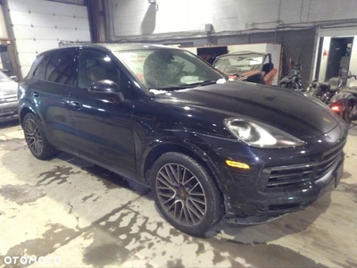 Porsche Cayenne Standard