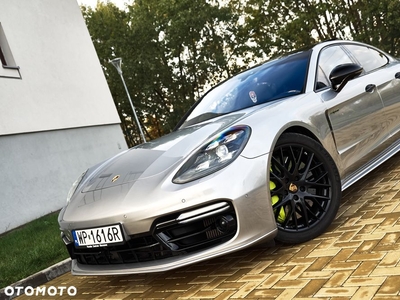 Porsche Panamera Turbo S e-Hybrid