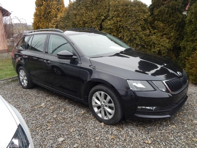 Skoda Octavia III 1.6 TDI Ambition DSG