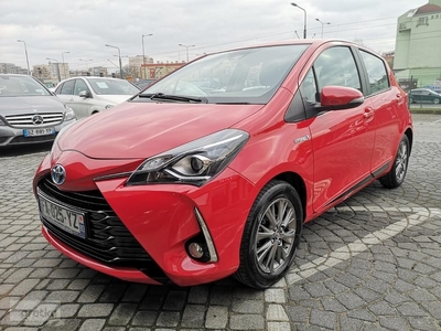 Toyota Yaris III 1.5 Hybrid Automat RzeczPrzebieg Bogata Wersja BW