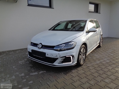 Volkswagen Golf VII