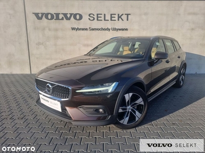 Volvo V60 Cross Country Pro D4 AWD