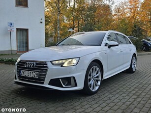 Audi A4 40 TFSI S tronic