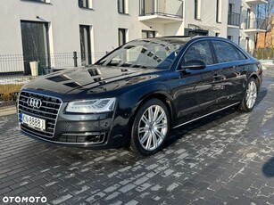 Audi A8 3.0 TDI clean diesel L Quattro