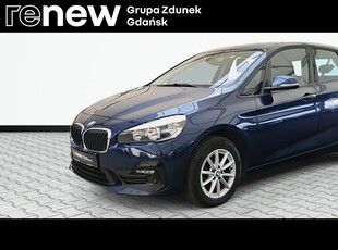 BMW SERIA 2 218d Advantage