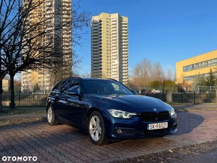 BMW Seria 3 320d Efficient Dynamics Sport Line