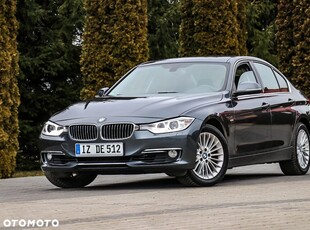 BMW Seria 3 320i Luxury Line