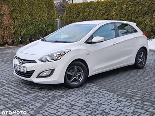 Hyundai i30 1.6 Fifa World Cup Edition