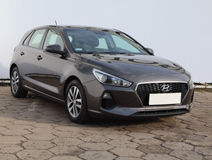 Hyundai i30 2017 1.4 CVVT 69725km ABS klimatyzacja manualna