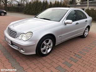 Mercedes-Benz Klasa C 200 Kompressor Automatik Classic