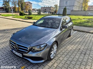 Mercedes-Benz Klasa E 400 d 4Matic T 9G-TRONIC Avantgarde