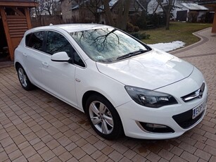 Opel Astra J 2014