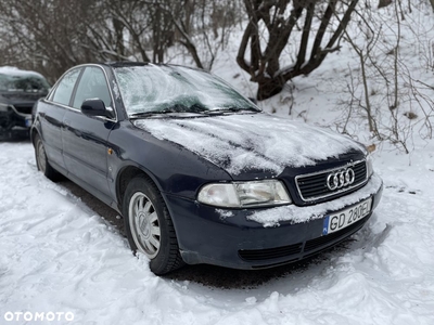 Audi A4 1.6