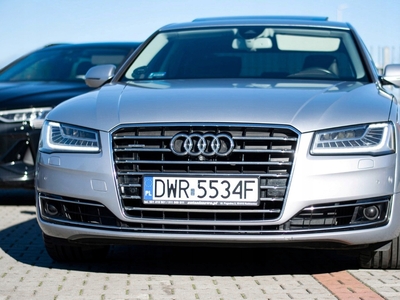 Audi A8 D4 Sedan Facelifting 4.2 TDI 385KM 2014