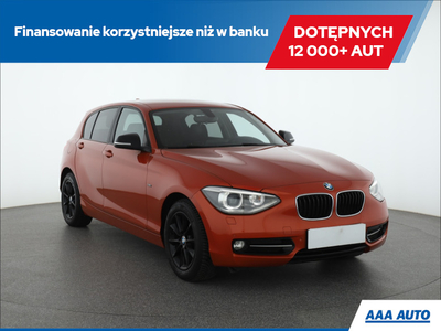 BMW Seria 1 F20-F21 Hatchback 5d 116i 136KM 2012